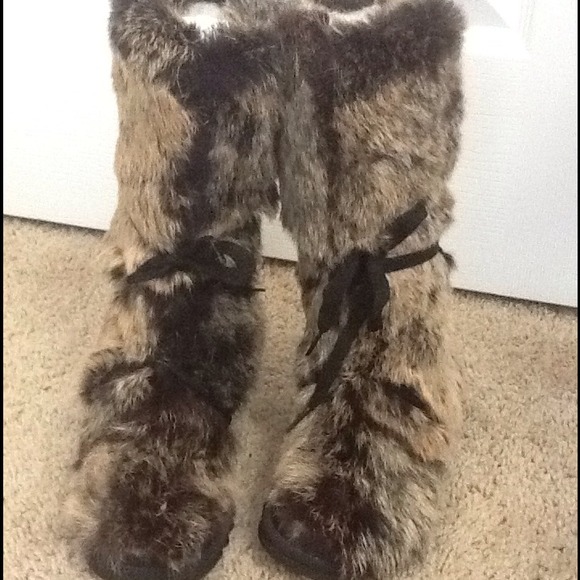 Boots - 🚩Trade with cruiseline🚩Bebe Rabbit fur boots