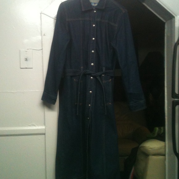 Demin snap front dress!