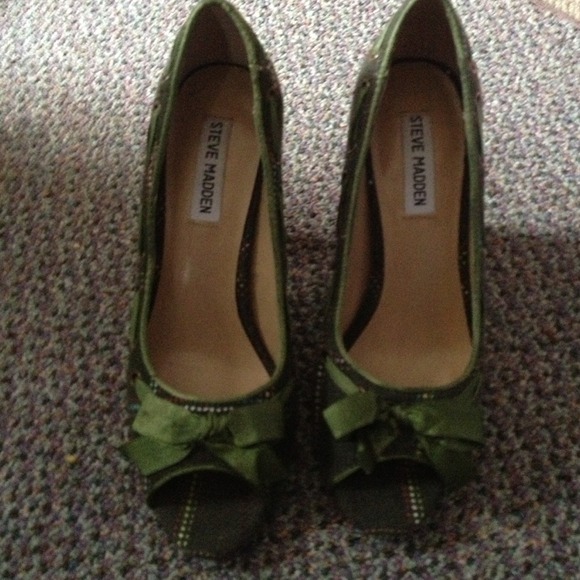 Steve Madden shoes