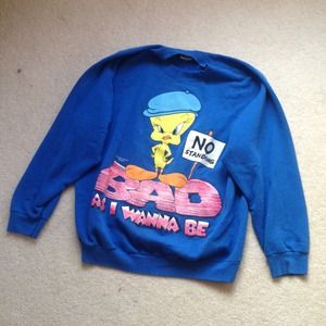 💝 SOLD 💝 X-Large Blue Tweety Bird Crew Neck