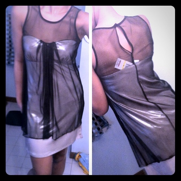 ✨Silver dress with black cover dress✨connected!