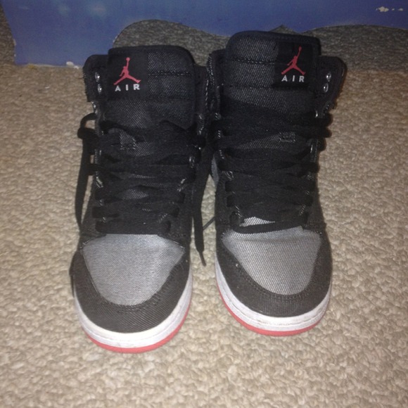 Jordan shoes! Size 6Y