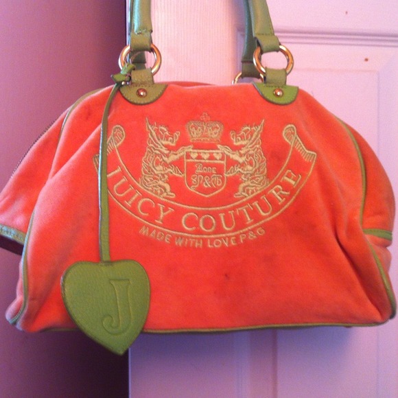 Juicy couture pet carrier