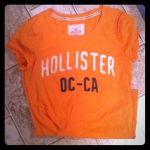 🔴🔴🔴SOLD Hollister shirt