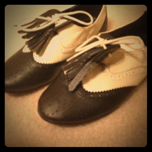 Black&Cream Oxfords