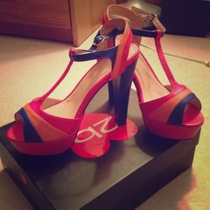 Summer heeled sandals