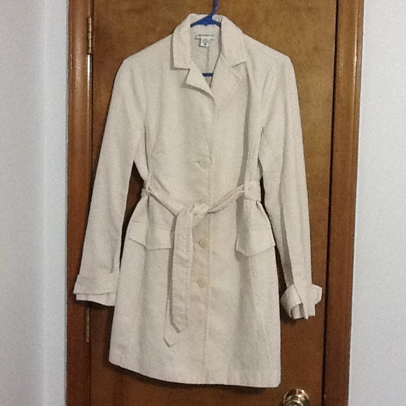 Maternity Trenchcoat