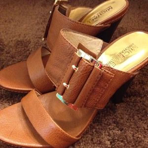 Michael Kors Tan Heels Size 8