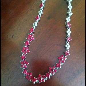 New-collar length necklace