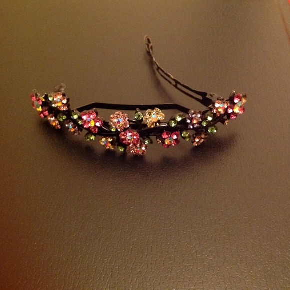 Crystal Hair Clip 💜reduced price💜 - Picture 3 of 4