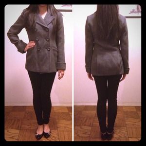 Victoria's Secret Outerwear - VICTORIA'S SECRET HEATHER GREY PEACOAT Victoria's Secret Outerwear - VICTORIA'S SECRET HEATHER GREY PEACOAT