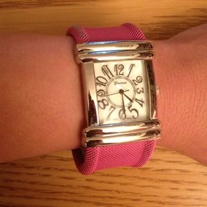 🎯SALE🎯Geneva platinum bangle watch