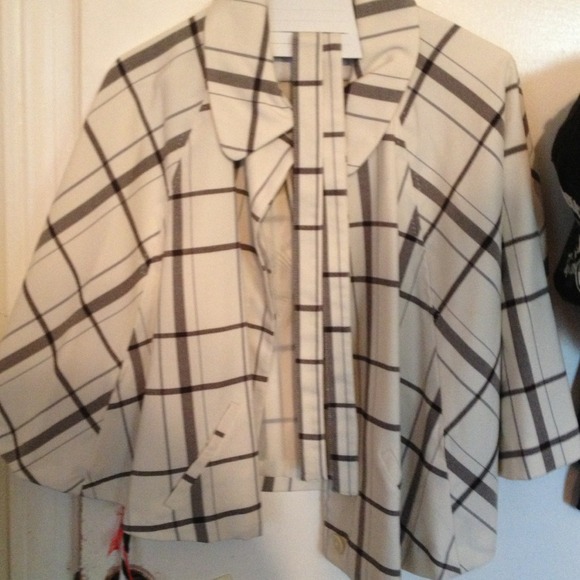 Cute cape top
