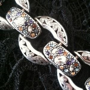 Chunky  bracelet with colored crystals