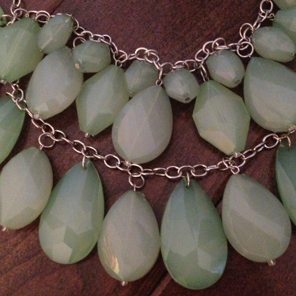 Beautiful double strand necklace - Picture 2 of 2