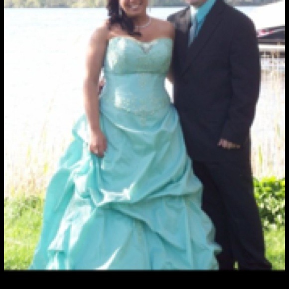Gorgeous sage green prom dress