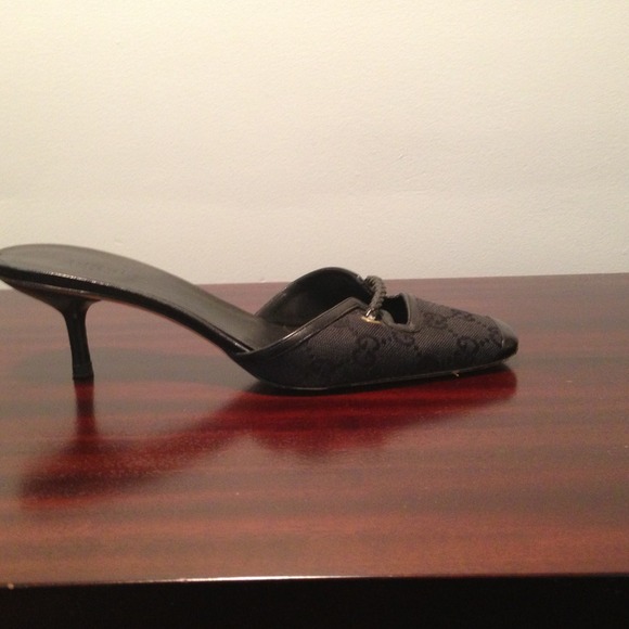 Gucci kitten heel logo mules