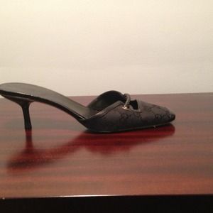 Gucci kitten heel logo mules