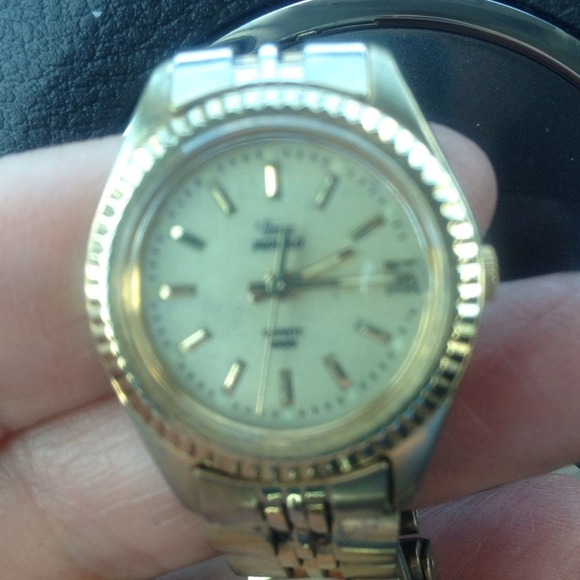 Accessories - Timex ladies watch