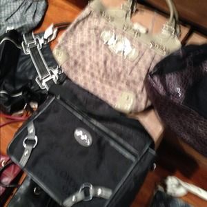 Purses wallets clutches nine W.guess coach XO etc.