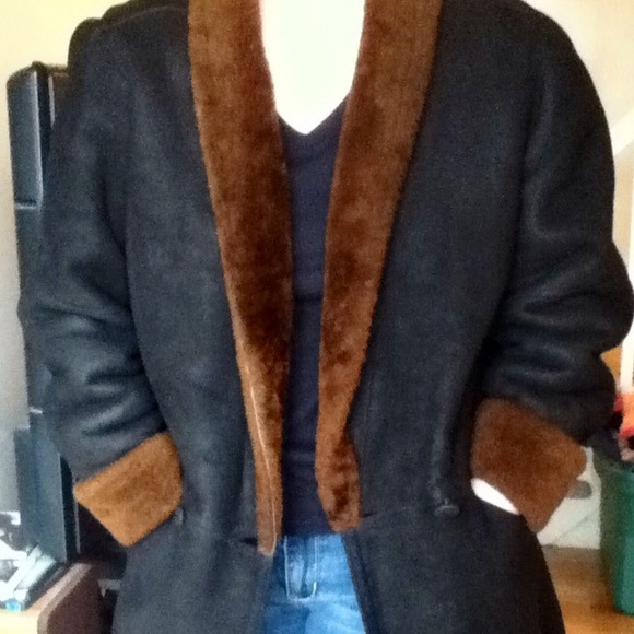 HOST PICK Dominic Bellissimo Original Shearling - Picture 4 of 4