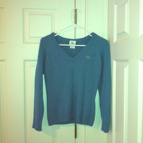 *sold* Blue Lacose Size 38 Sweater