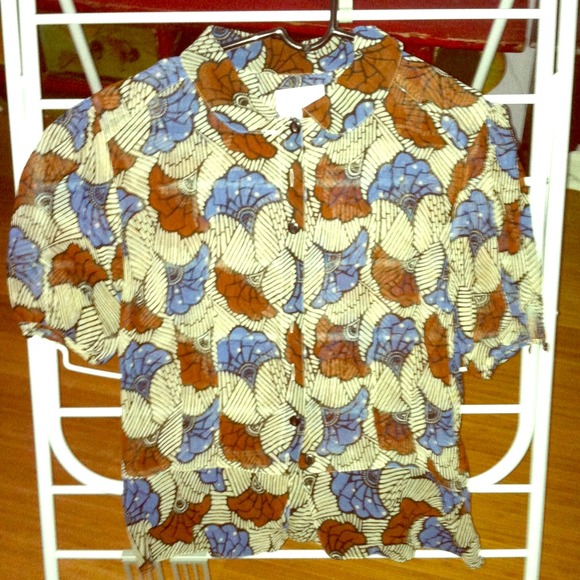 RESERVED BUNDLE for @tresjalas - 2 tops for $13