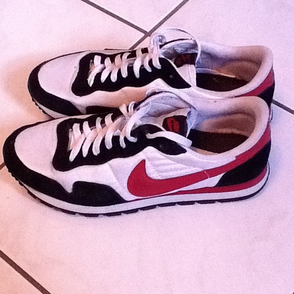 Nike men's sneakers