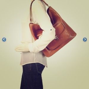 💗BANANA REPUBLIC Hobo Tote💗 REDUCED👇