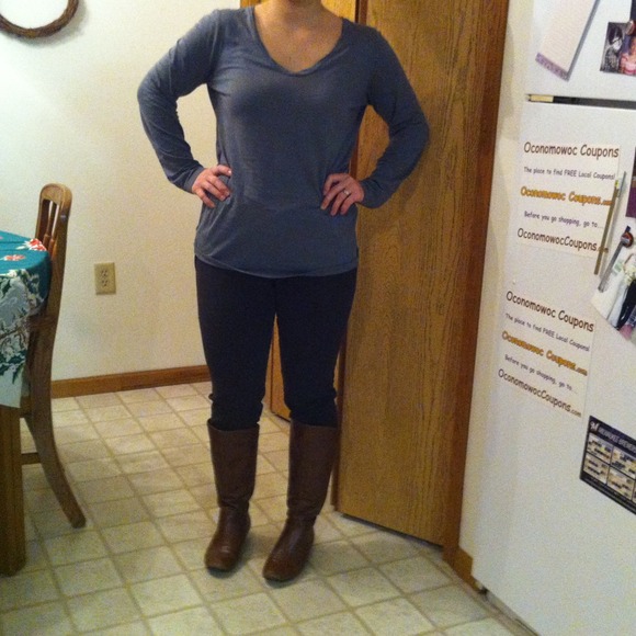 The Loft Cropped riding pants. - Picture 3 of 3