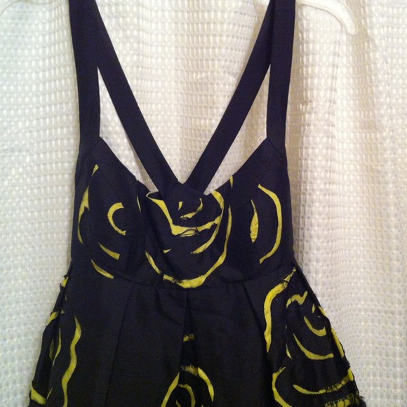 I.N.C black and yellow cocktail dress! - Picture 2 of 4