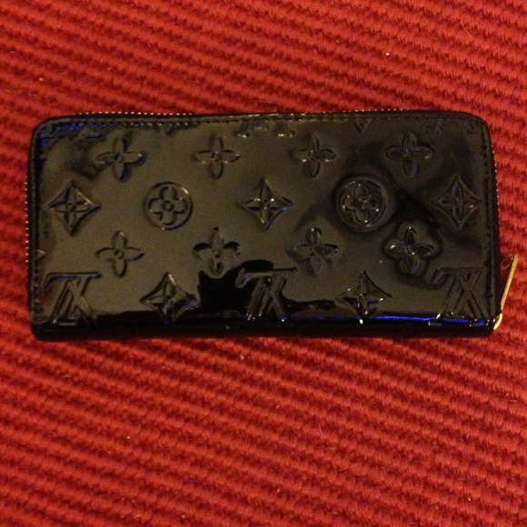 Clutches & Wallets - Louis Vuitton Inspired Wallet