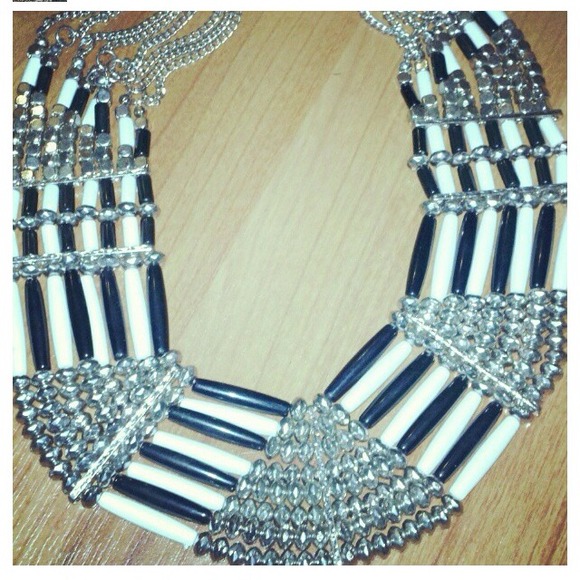 💢💢SOLD💢💢Tribal Necklace