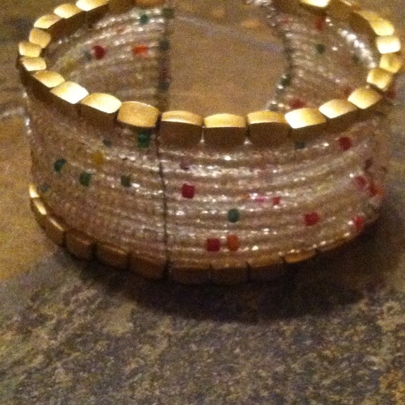 Beaded bracelets - Picture 5 of 5