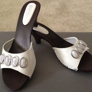 Sandals***PRICE DROP!!!