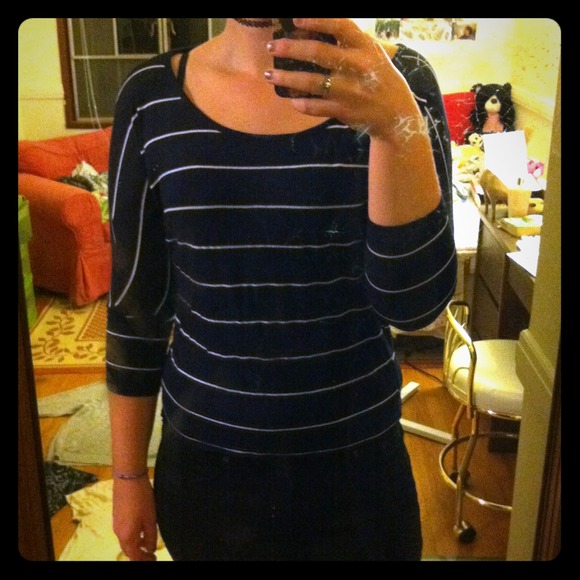 ❌SOLD❌ Horizontal stripe shirt