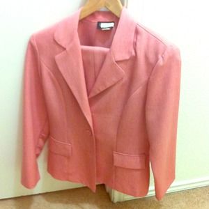 Peach business suit!!!