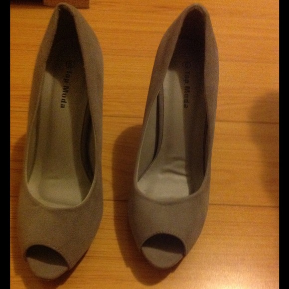 Grey Heels