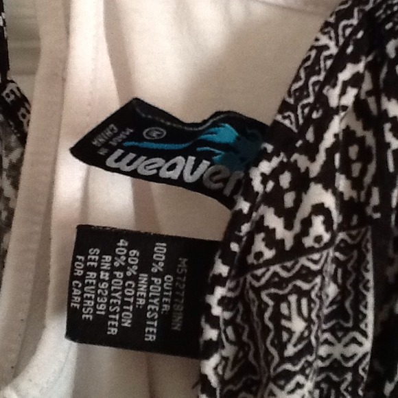 🎉TRADED🎉w/lizm Black & White Shirt W/Undershirt - Picture 3 of 3