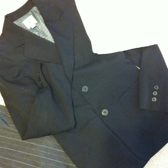 ⬇Anna Klein blazer