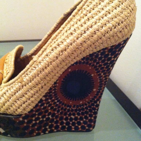 SOLD Burberry Prorsum Runway Raffia Wedges - Picture 3 of 4