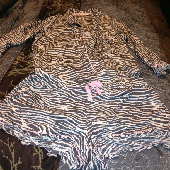 *BUNDLED 4 BRANDYRYDER1* REDUCED VS SHORT PAJAMA