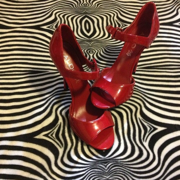 Red Aldo Heels :) 💥I decide no sell ,I keep😍😘❤ - Picture 2 of 4