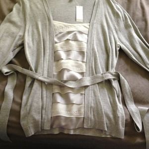 Bundle sale 2 New York and Co. Sweater