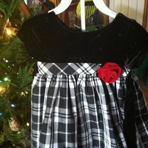 18 mts Christmas Dress