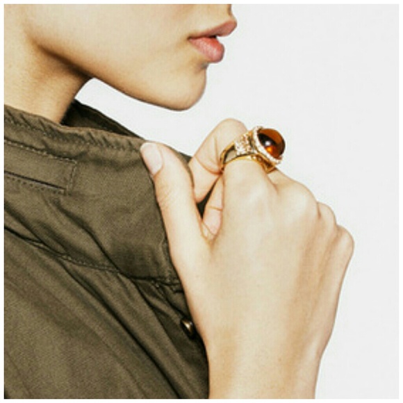 Topaz Palace Dome Ring - JewelMint - 8