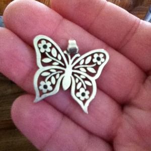 James Avery 💢@kalexander2092 💢 reserved