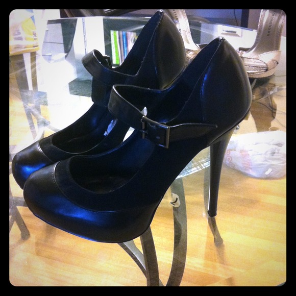 Joey-o heels.