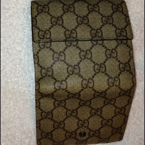 Gucci Wallet 100% Authentic - Picture 3 of 4