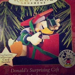 Ornament bundle. 9 hallmark keepsake plus 2